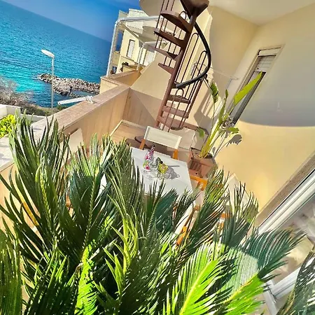 Apartamento Attico Vista Mareblu